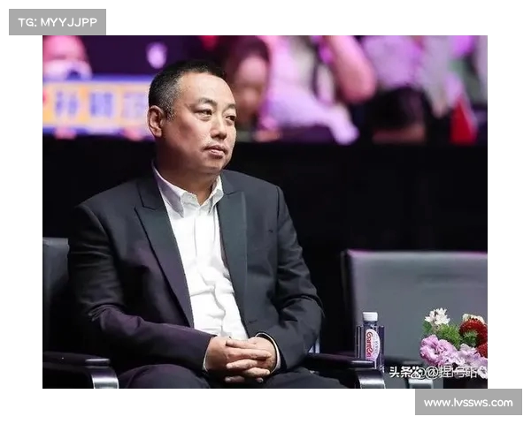 作为教练必须始终表现出色的压力巨大 希斯菲尔德谈职业生涯挑战与心路历程 作为教练必须始终表现出色的压力巨大 希斯菲尔德谈职业生涯挑战与心路历程